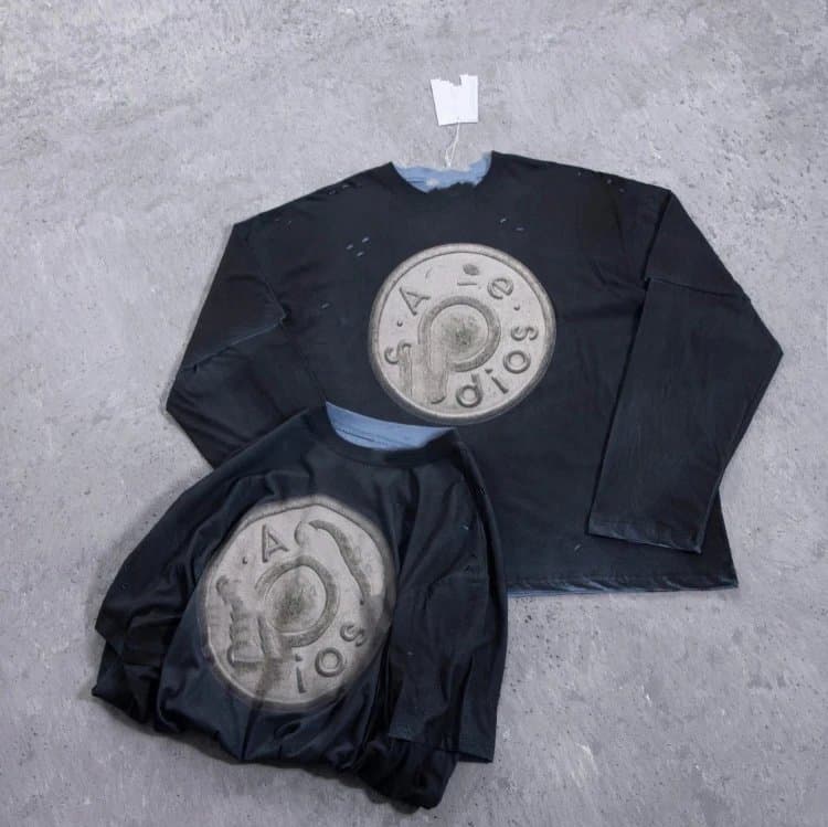 A.P.C. 'S.O.I.D.' Graphic Long-Sleeve T-Shirts | 7753148500